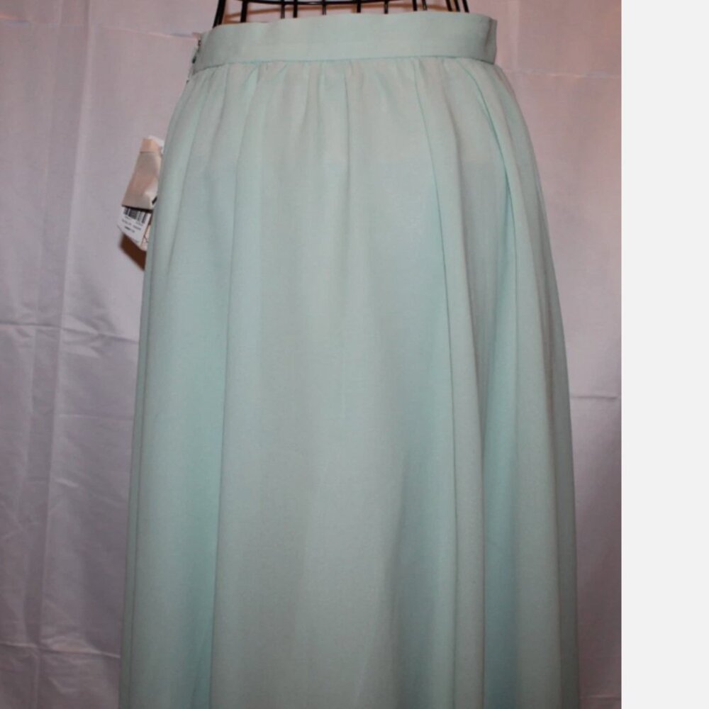 Light Green Crepe Full Skirt NOS NWT XS/8 Lined Side Zip Tea Length 1990's